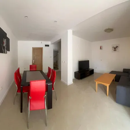 Apartment Mynook Garden 3-bedroom Maisonette Chernomorets